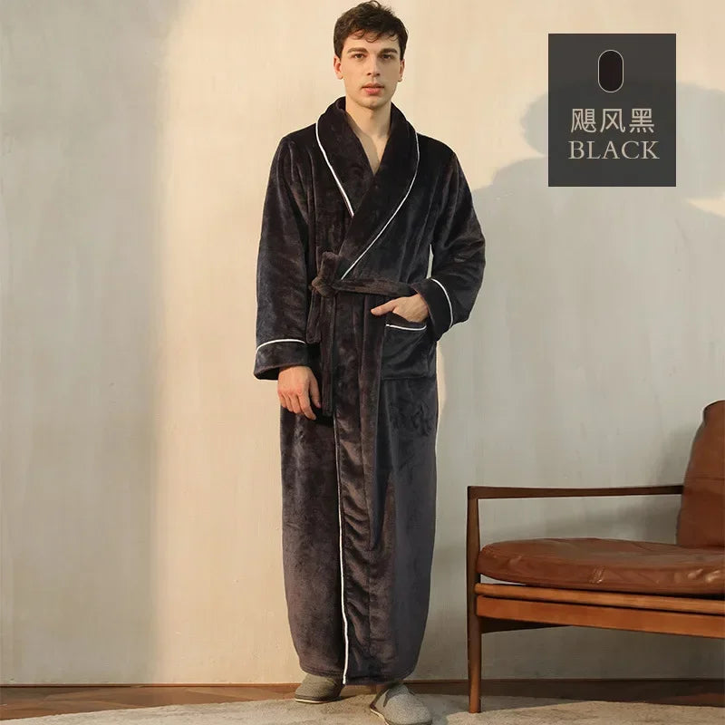 GREYSCALE - BATHROBE